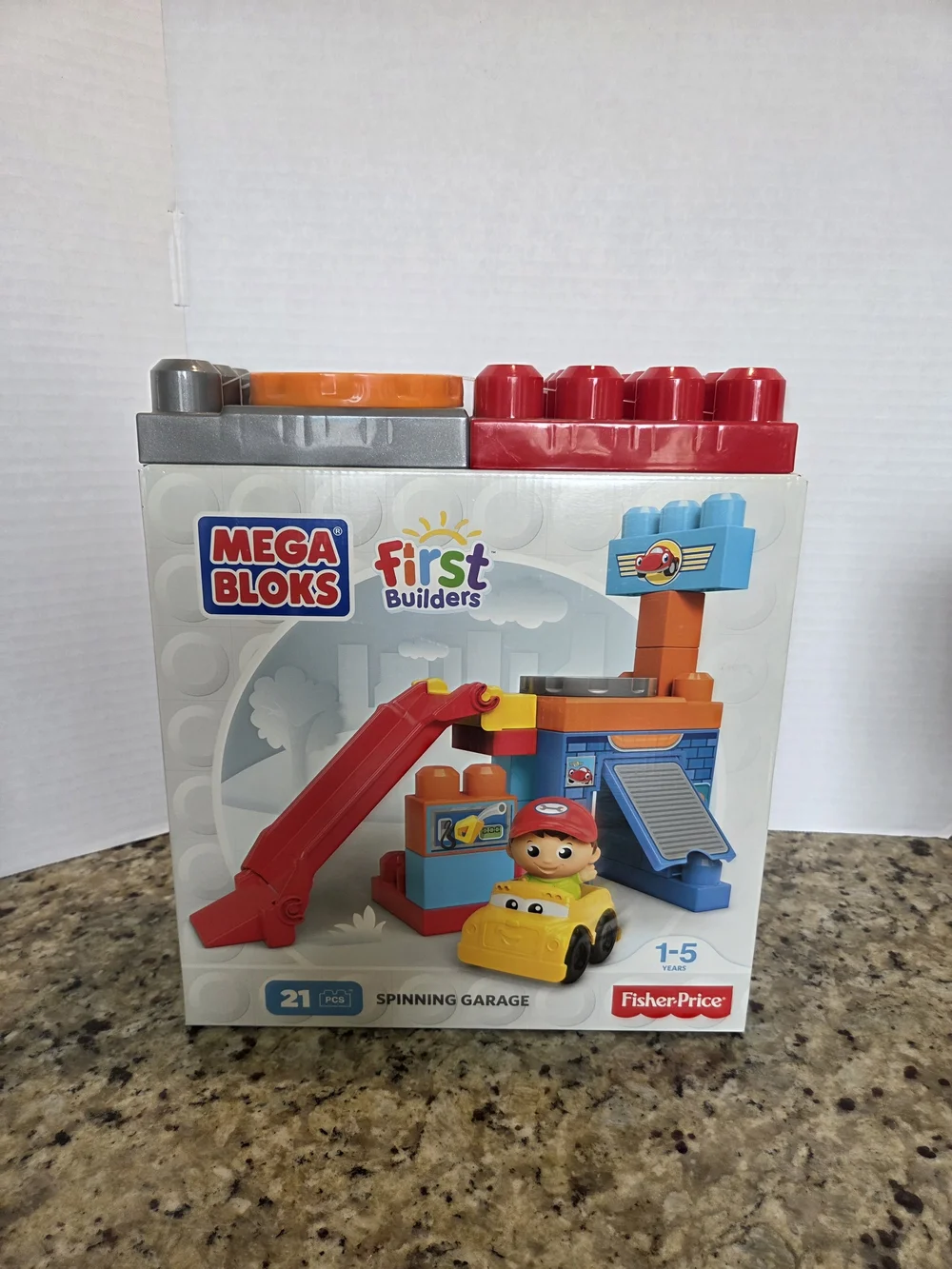 Mega Bloks Fisher Price First Builders Spinning Garage Fisher Price 21 PCS New